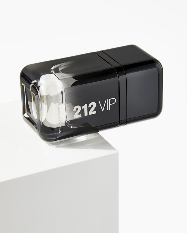 212 VIP Black Eau de Parfum